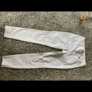 old navy white ripped skinny jeans